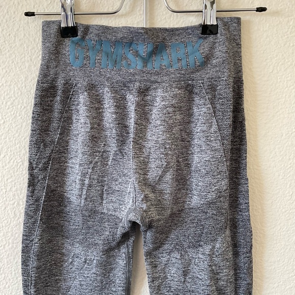 Gymshark dark gray leggings, excellent condition - Picture 5 of 8